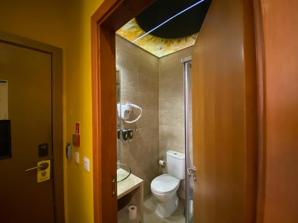 Arty Home In The Heart Of Lisbon , Baixa Chiado Екстер'єр фото
